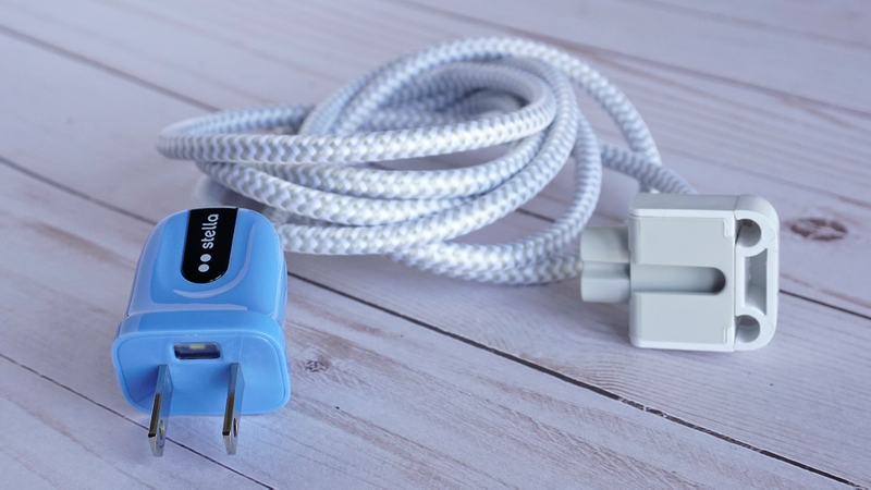 The MacBook version of the Stella comes in two color versions, while the PC version comes in two and three-prong options.